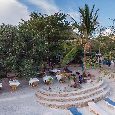 Hippocampus Beach Resort Malapascua Extérieur photo