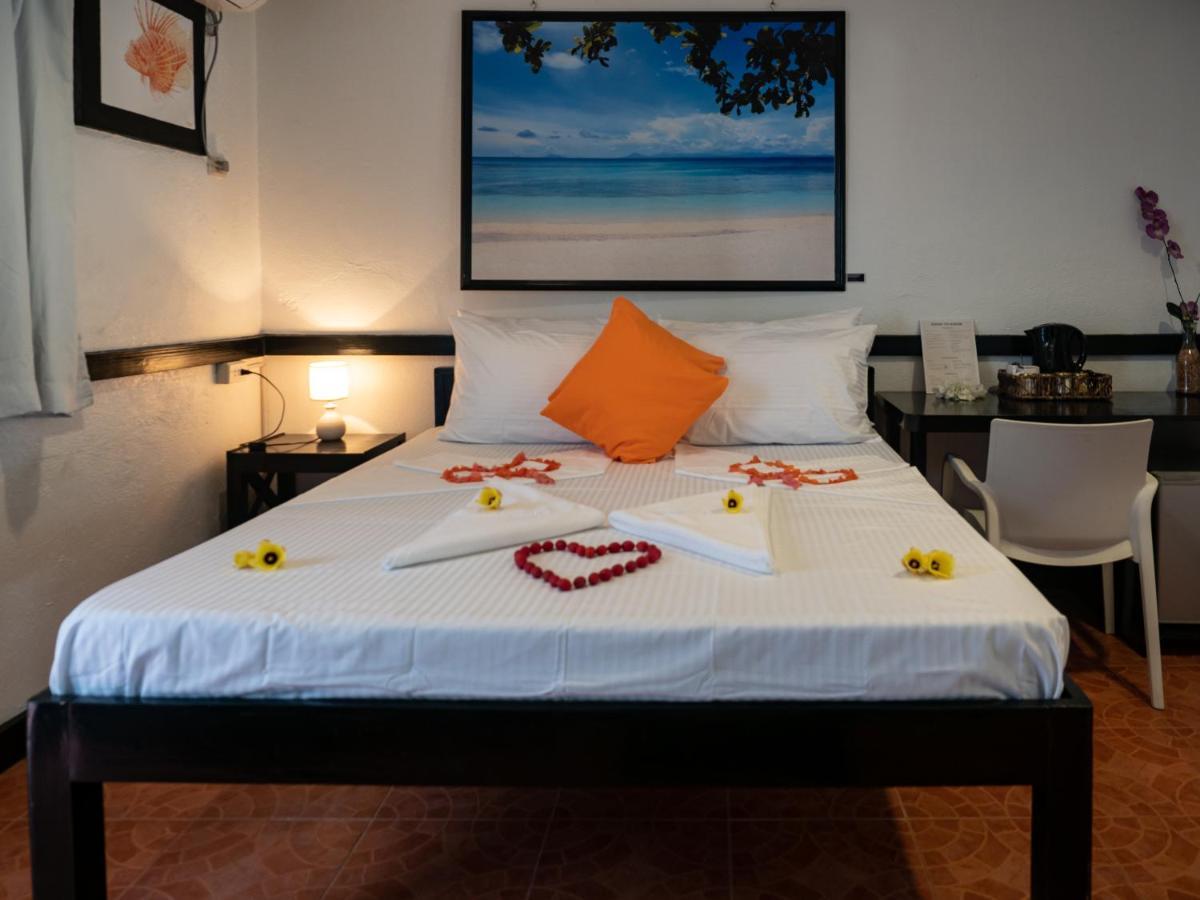 Hippocampus Beach Resort Malapascua Extérieur photo