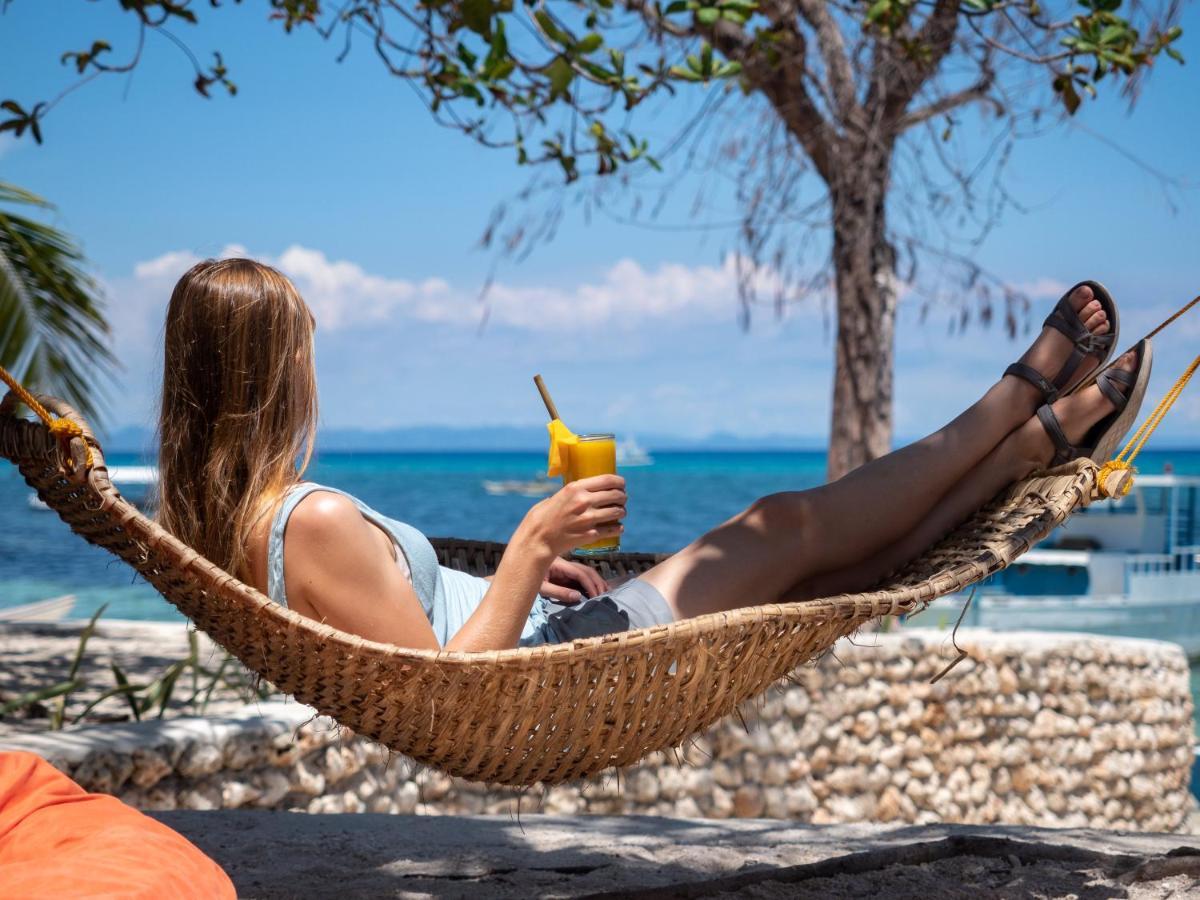 Hippocampus Beach Resort Malapascua Extérieur photo