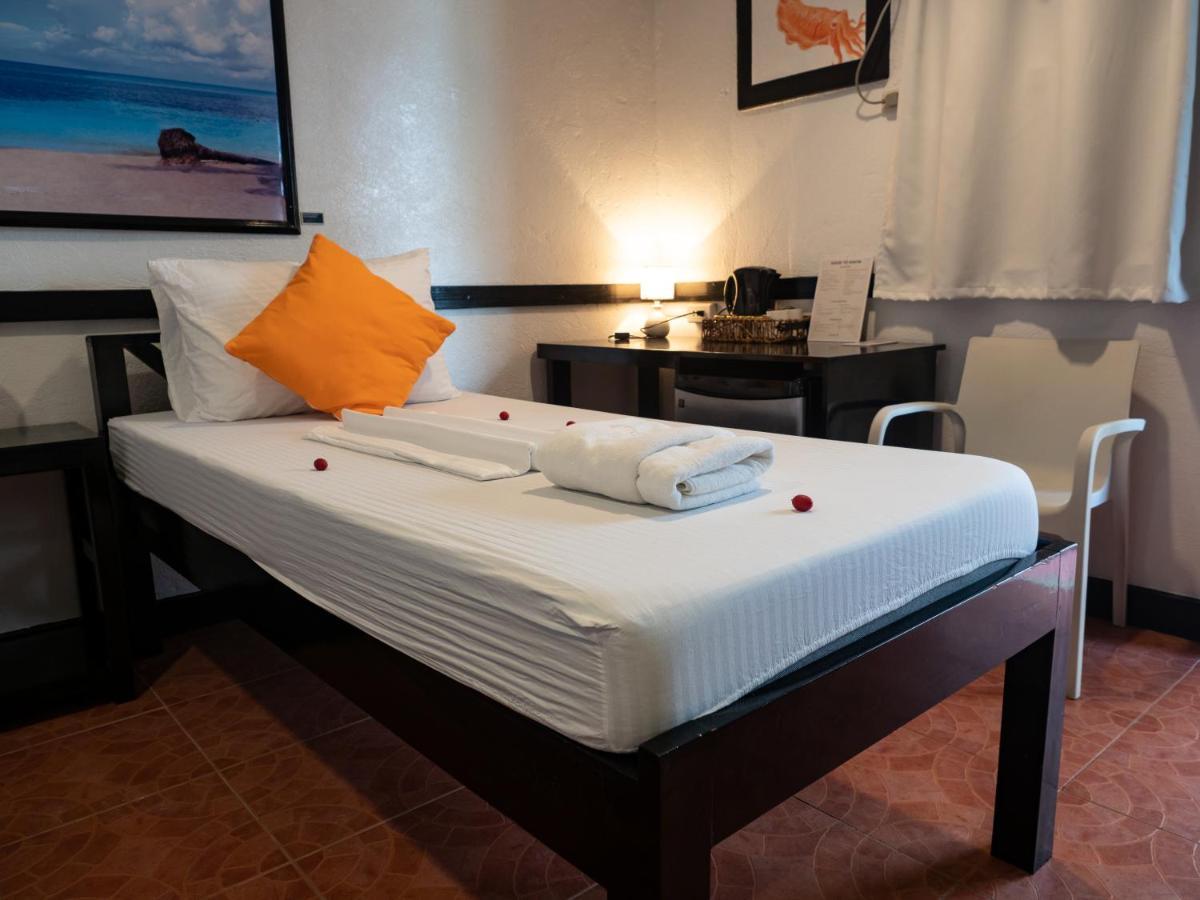 Hippocampus Beach Resort Malapascua Extérieur photo
