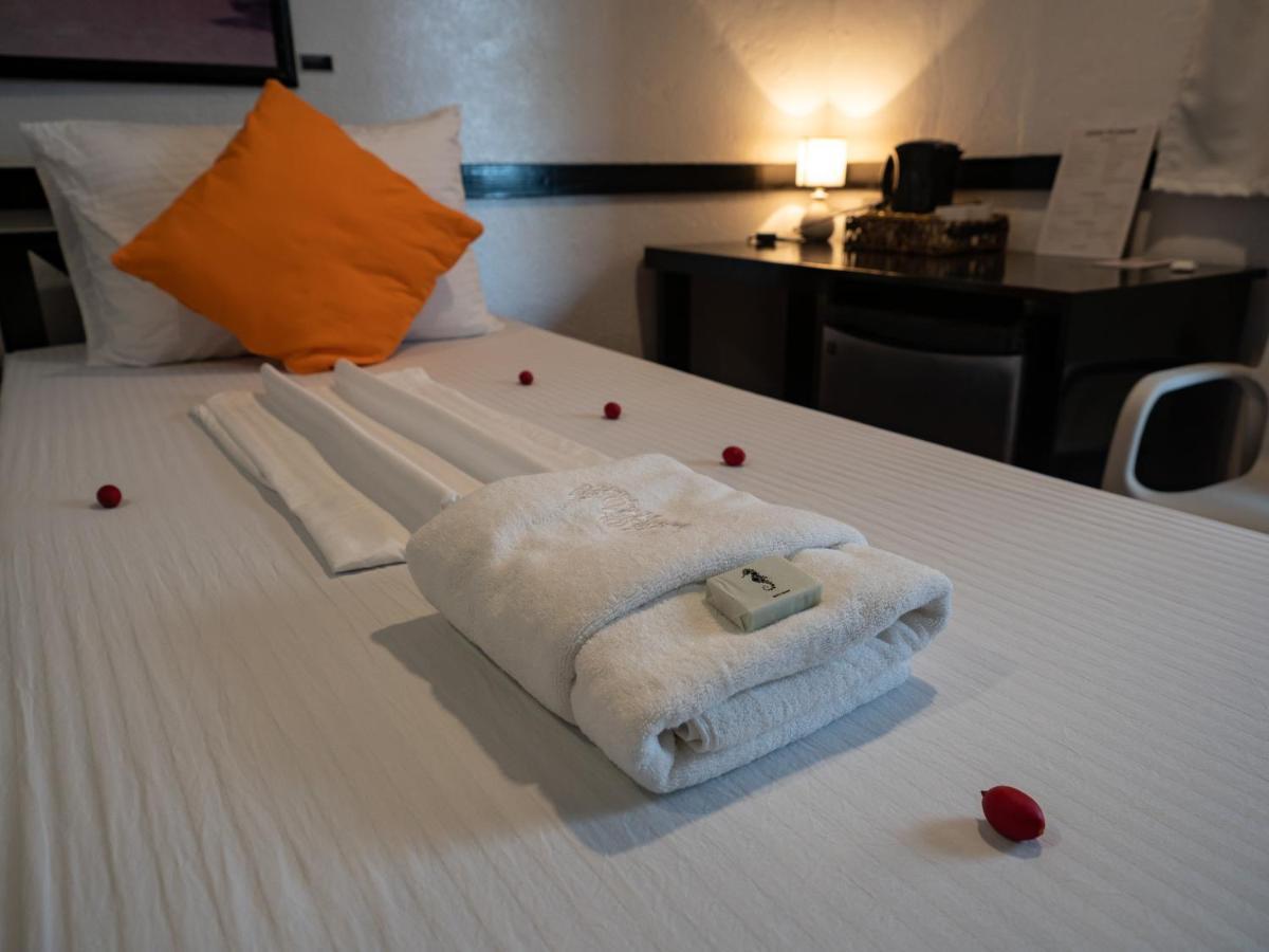 Hippocampus Beach Resort Malapascua Extérieur photo