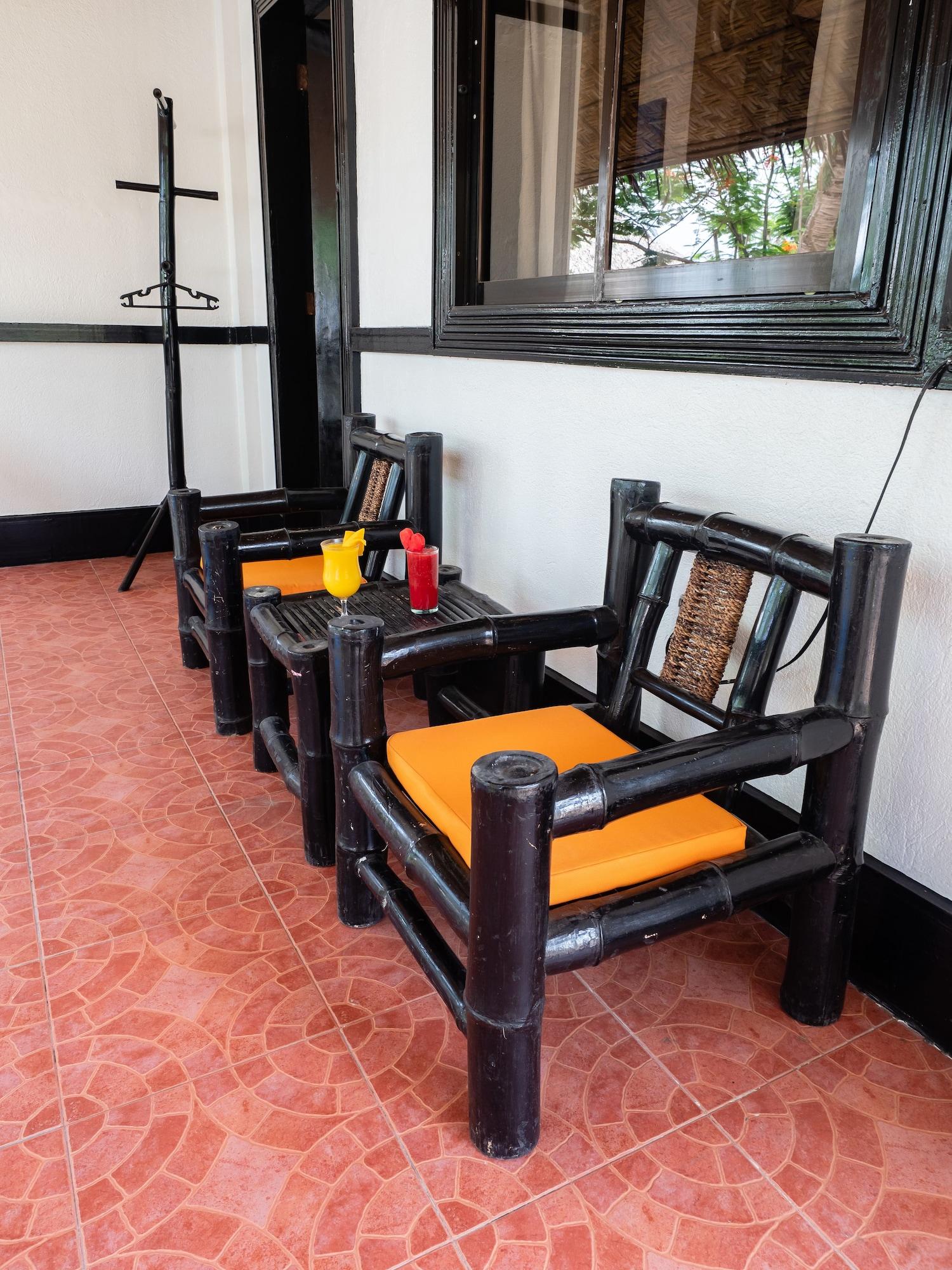 Hippocampus Beach Resort Malapascua Extérieur photo