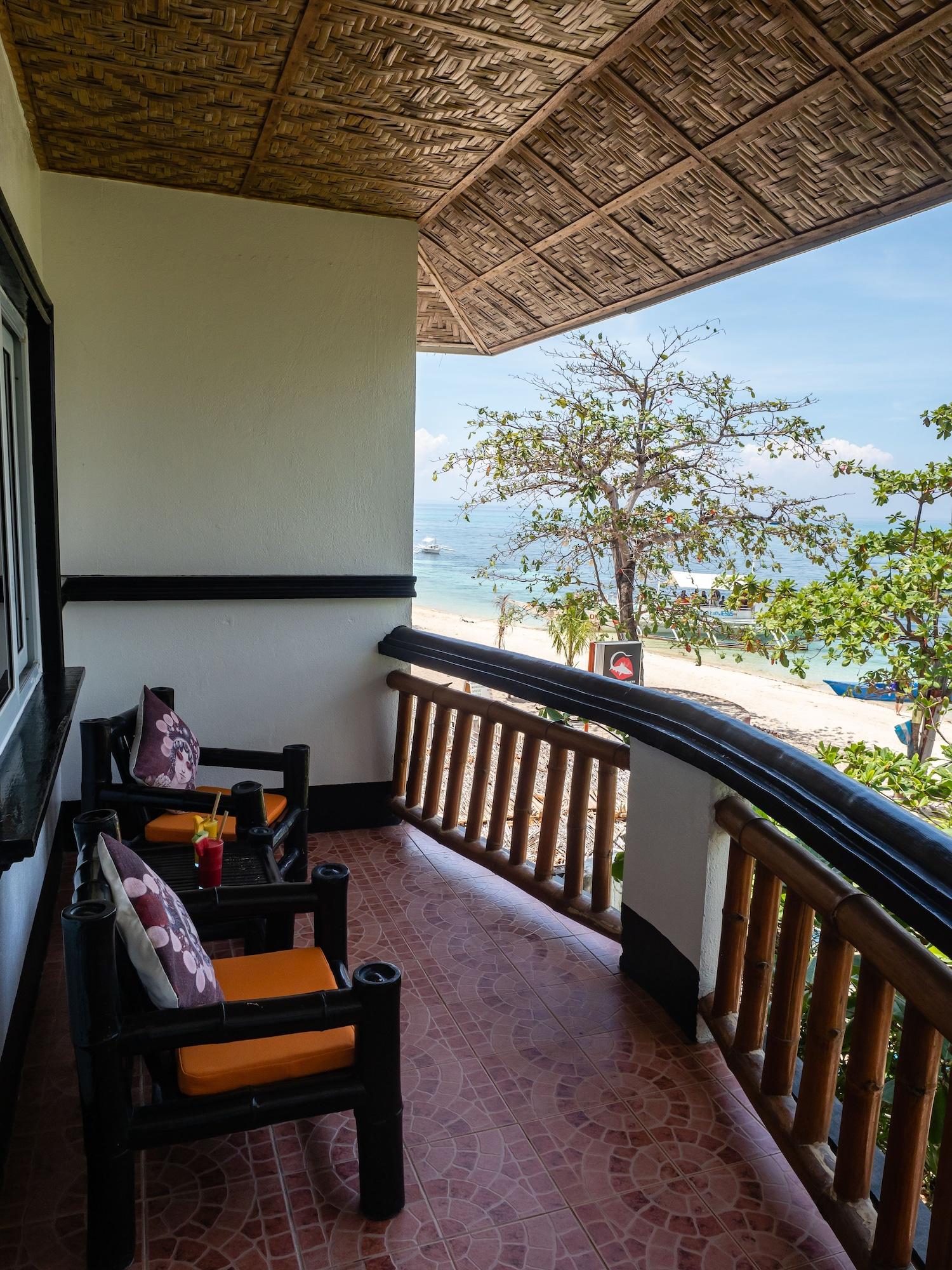 Hippocampus Beach Resort Malapascua Extérieur photo